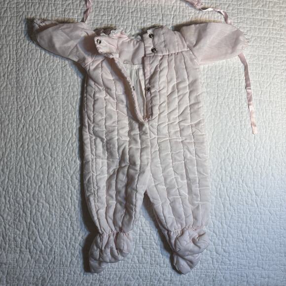 Vtg Her Majesty Pink Quilted Baby Bunting Pram Suit Bonnet Set 3-6 Mo. 1960s - Picture 3 of 7